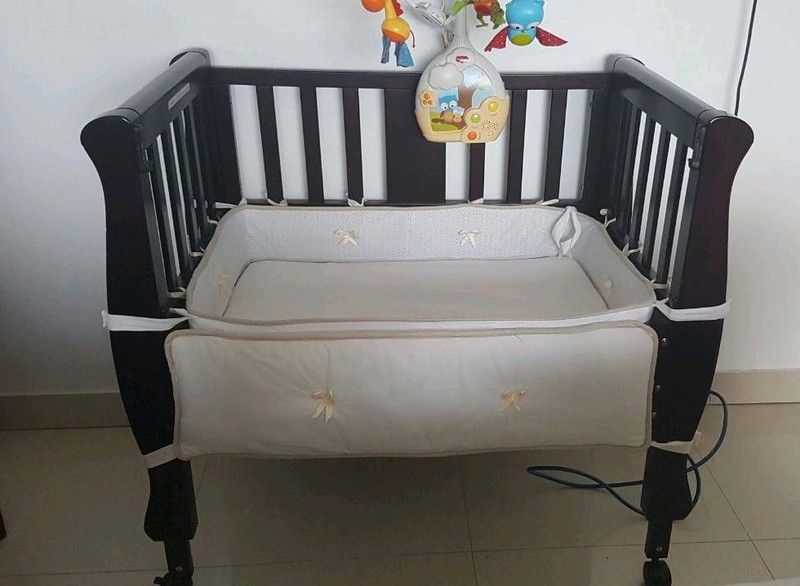 sleigh bed co sleeper